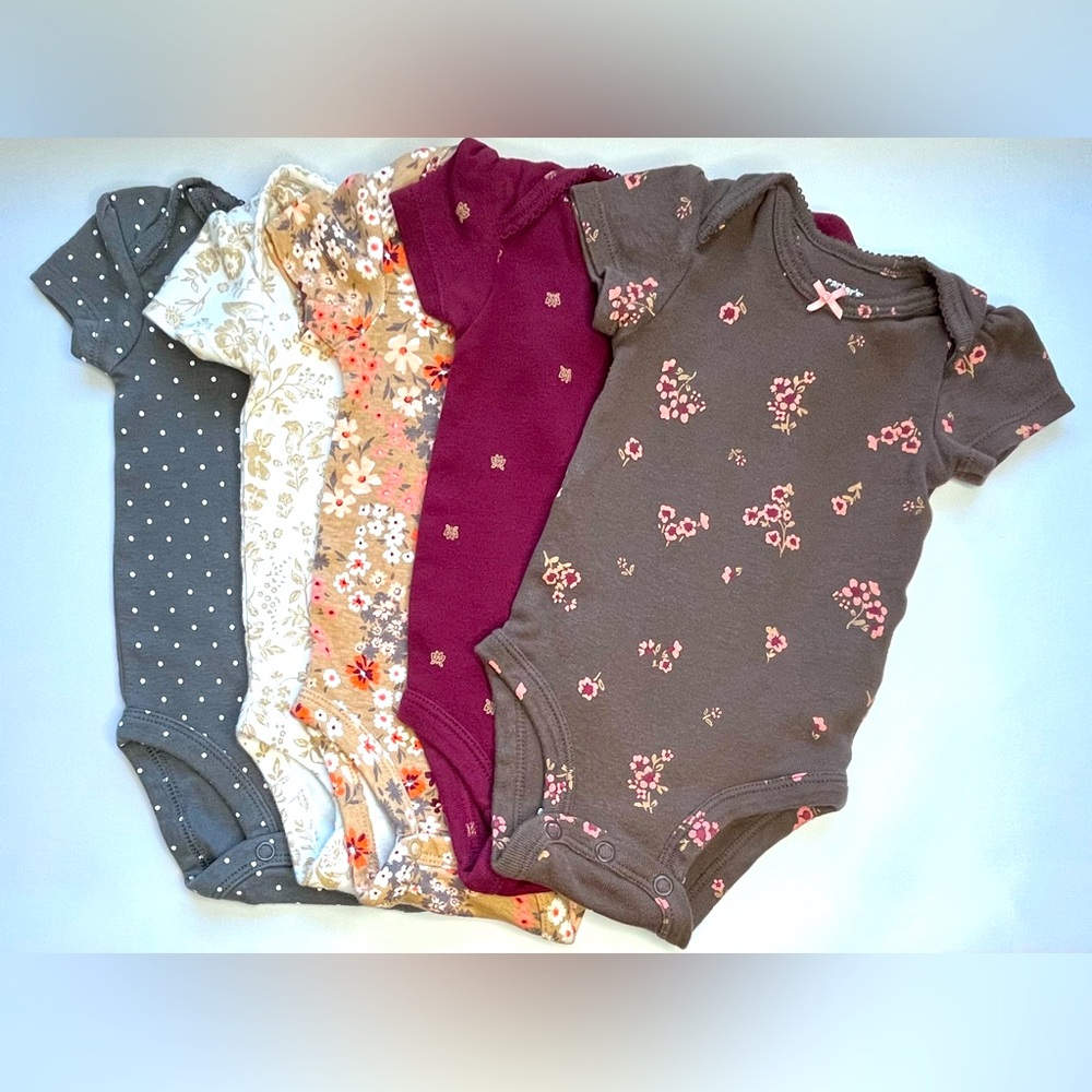 NWOT | Carters Baby Girl Onesie | Size 0-3 Months | Lot of 5